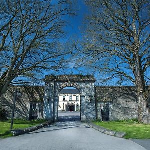 Castle Arch Hotel